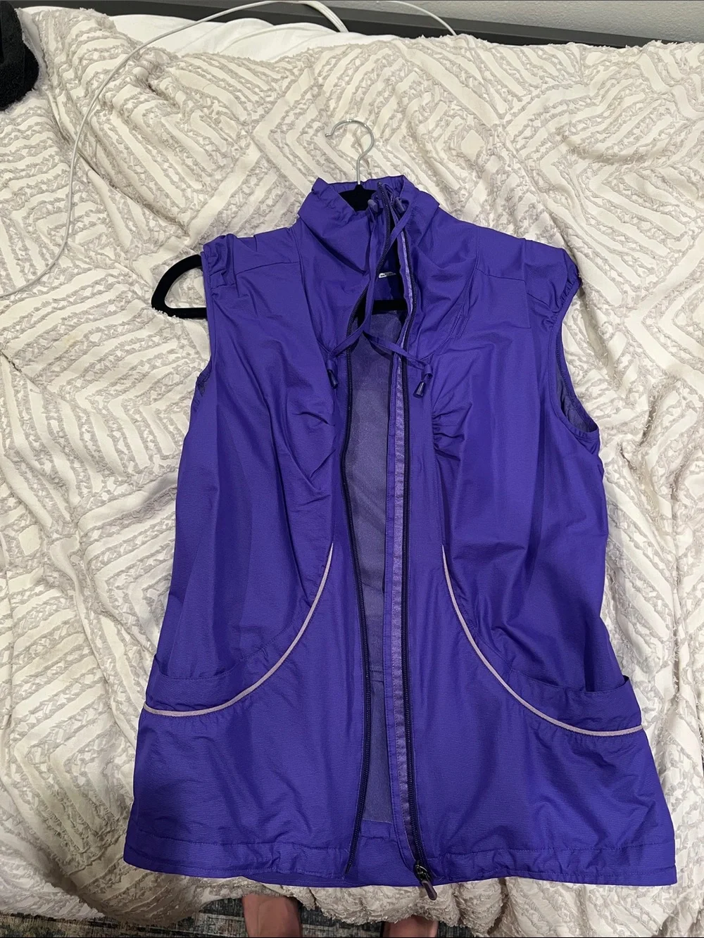 lululemon athletica Sleeveless Hooded Vest in Vibrant Purple